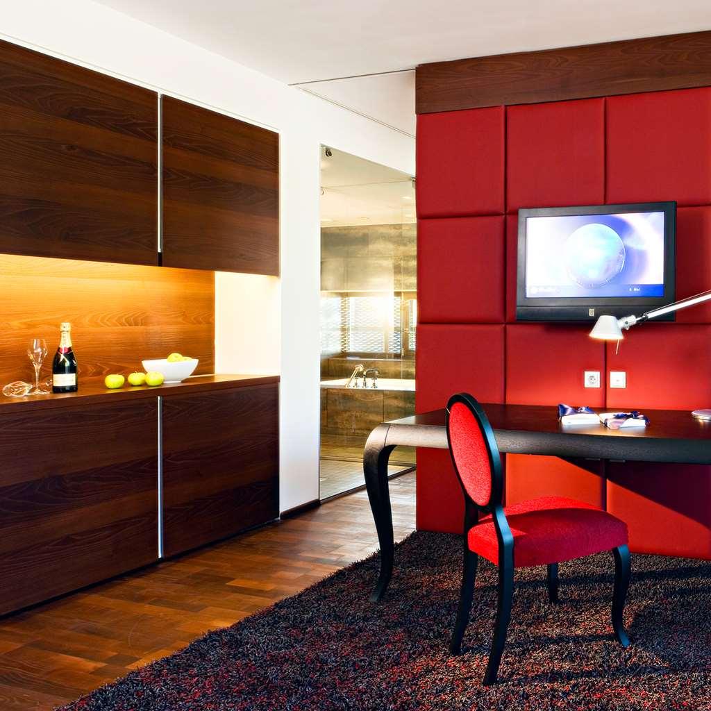 Asia Hotel & Spa Leoben 莱奥本 客房 照片