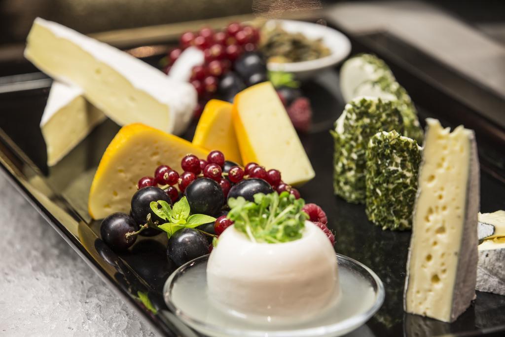 Asia Hotel & Spa Leoben 莱奥本 客房 照片